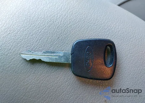 2001 Ford Mustang из США, поврежденный, VIN 1FAFP40431F263409